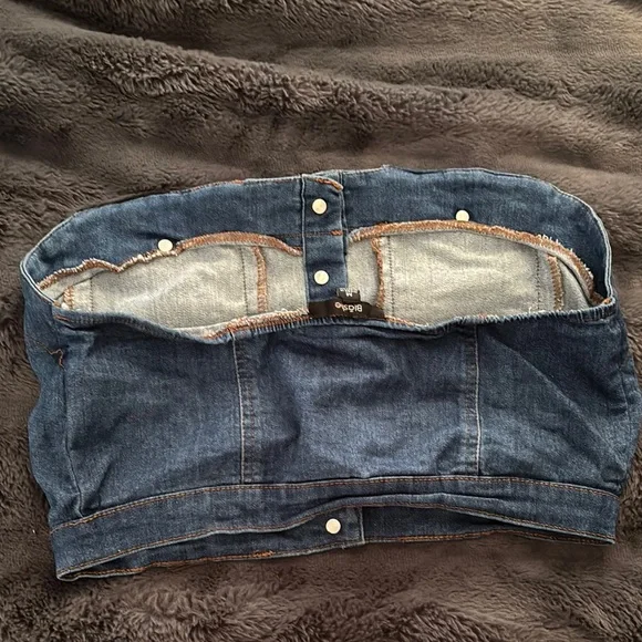 Denim Strapless Top with Gold Buttons - Picture 4 of 5